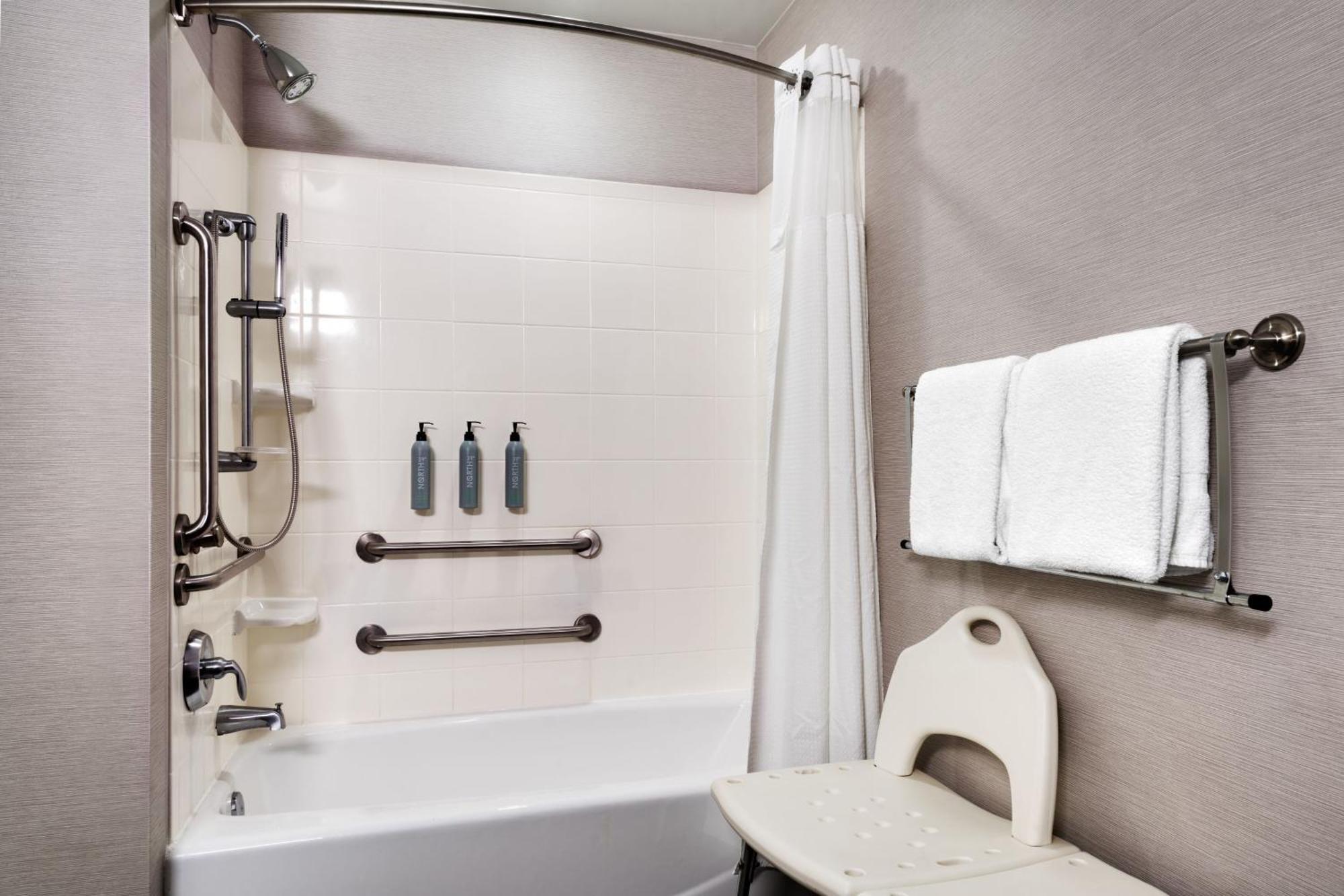 Courtyard By Marriott Johnson City Bagian luar foto