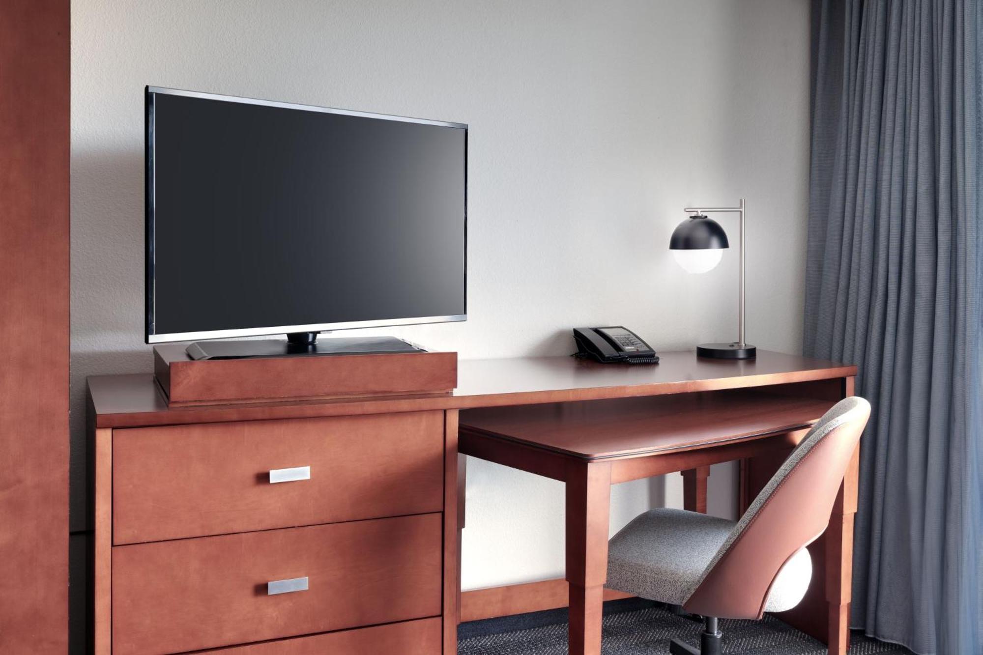 Courtyard By Marriott Johnson City Bagian luar foto