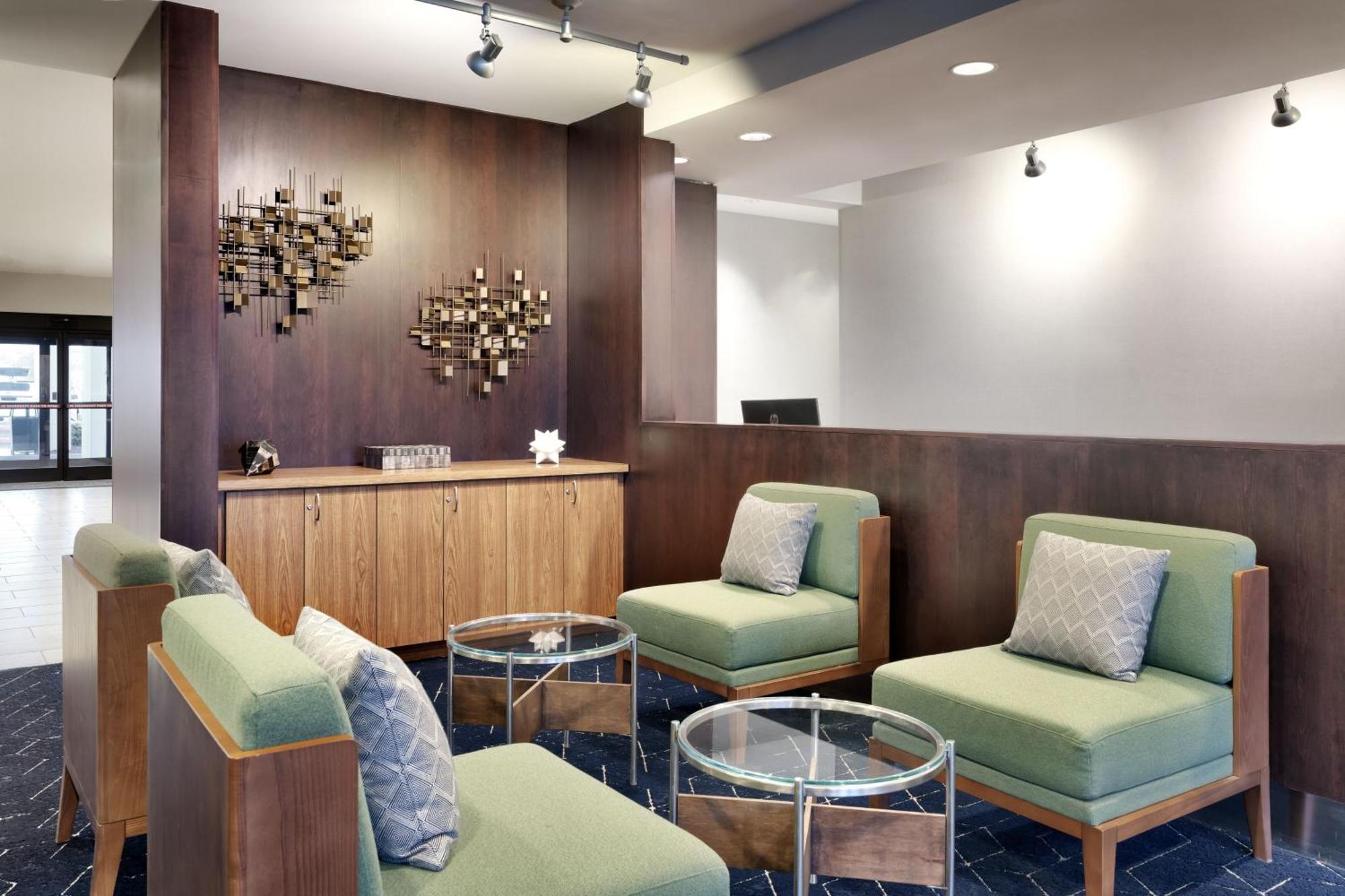 Courtyard By Marriott Johnson City Bagian luar foto