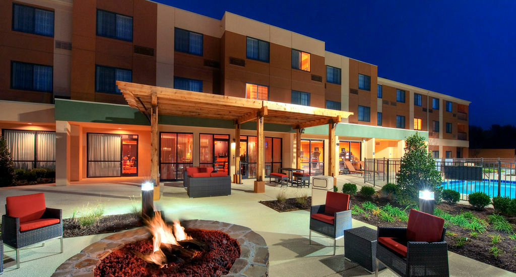Courtyard By Marriott Johnson City Bagian luar foto