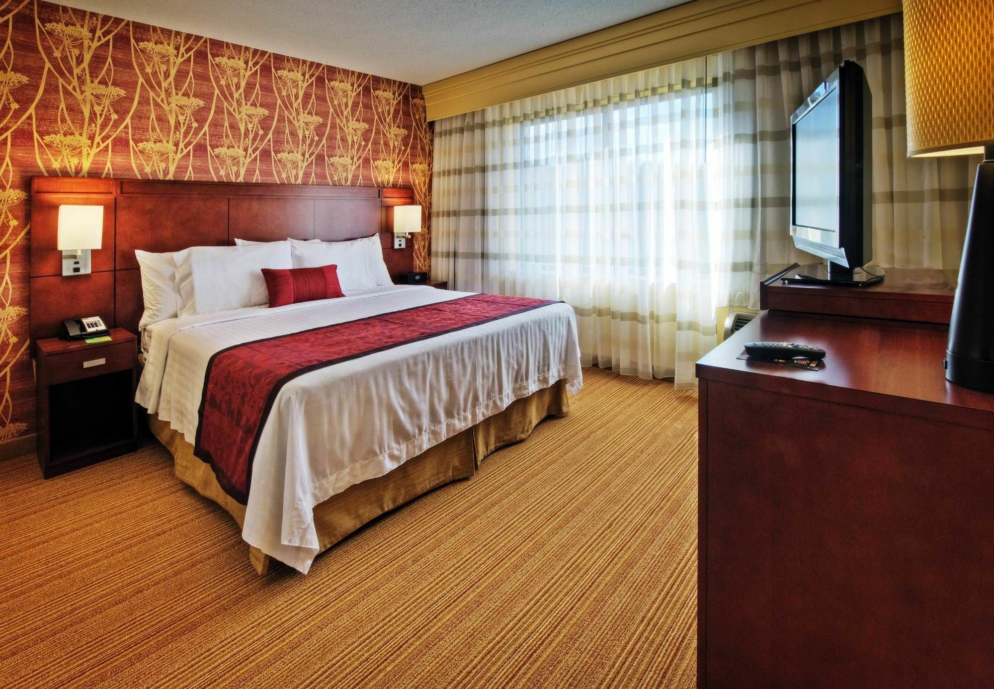 Courtyard By Marriott Johnson City Bagian luar foto