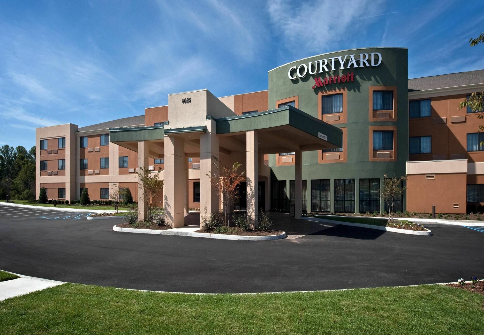 Courtyard By Marriott Johnson City Bagian luar foto